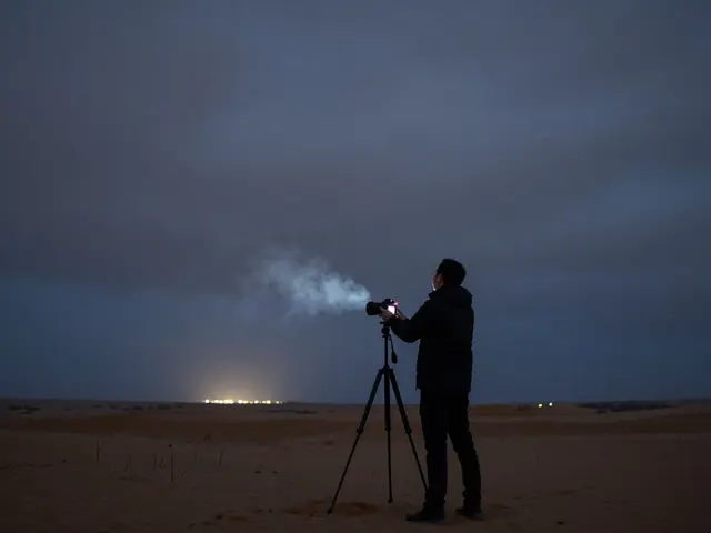 Planning Astrophotography With Apps: Moon, Clouds, and Milky Way