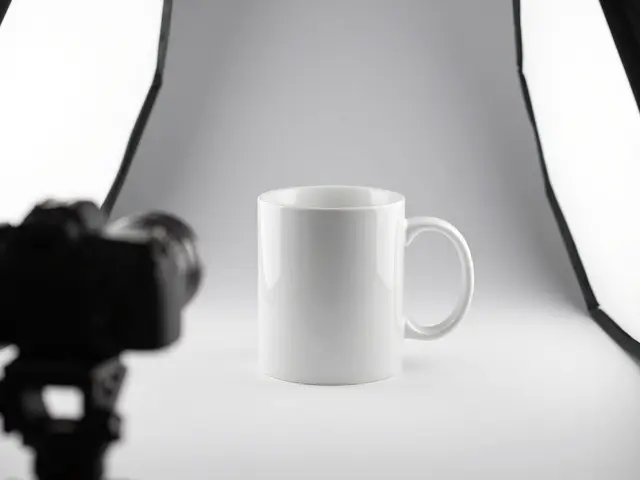 Product Photography for Ecommerce: A Complete Optimization Guide for Online Sales