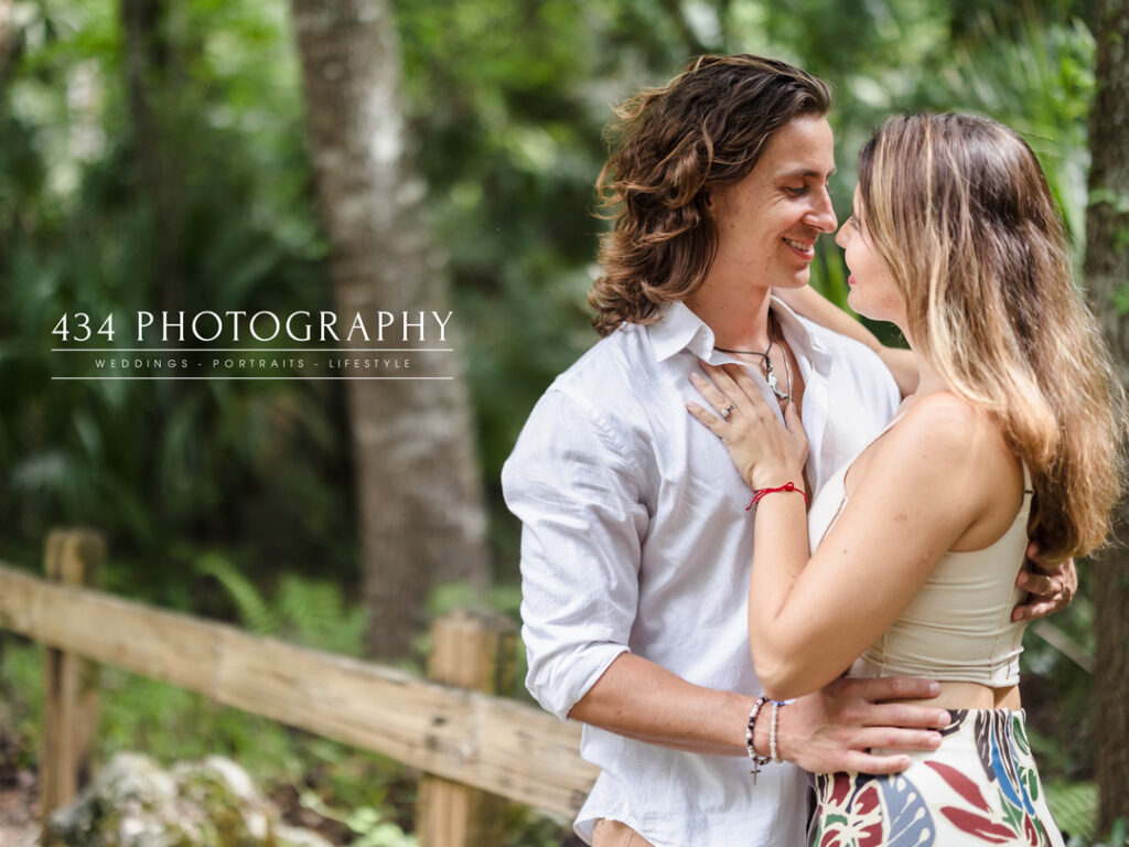 A beautiful couples session at Rocks Springs Kelly Park